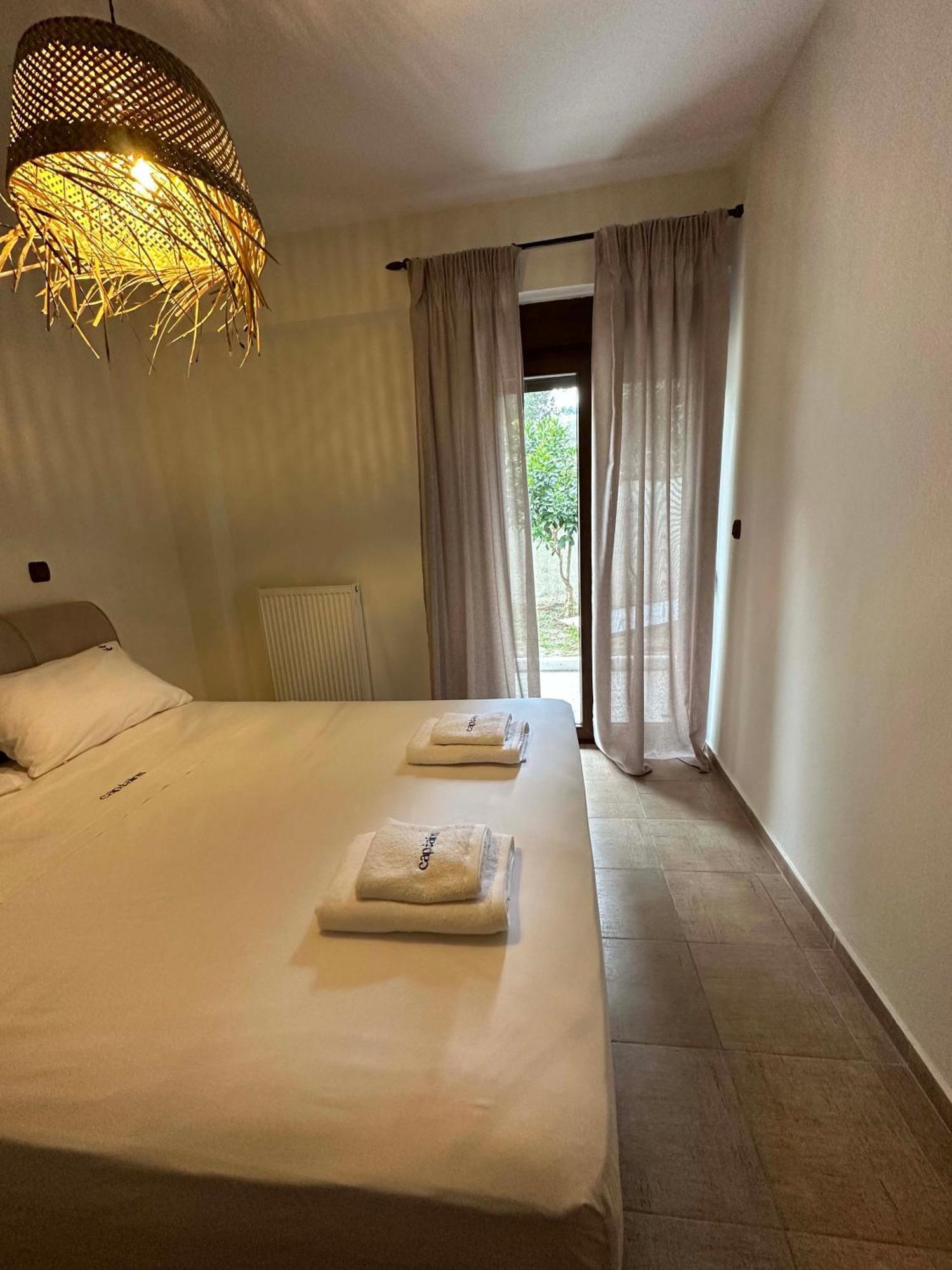 Captain'S Apartments Пефкохори Номер фото
